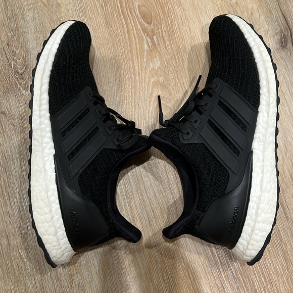 ADIDAS | Ultra Boost - Picture 9 of 9